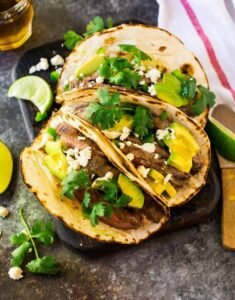 Bánh taco bít tết